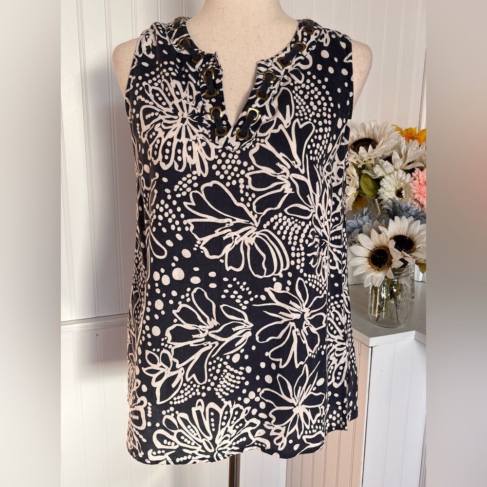 David Brooks  Navy Floral Sleeveless Top